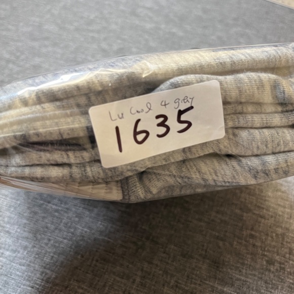 Lululemon Cool & Collected Terry Cotton Jogger Pants - Women's Size 4 - Gray - Picture 11 of 11